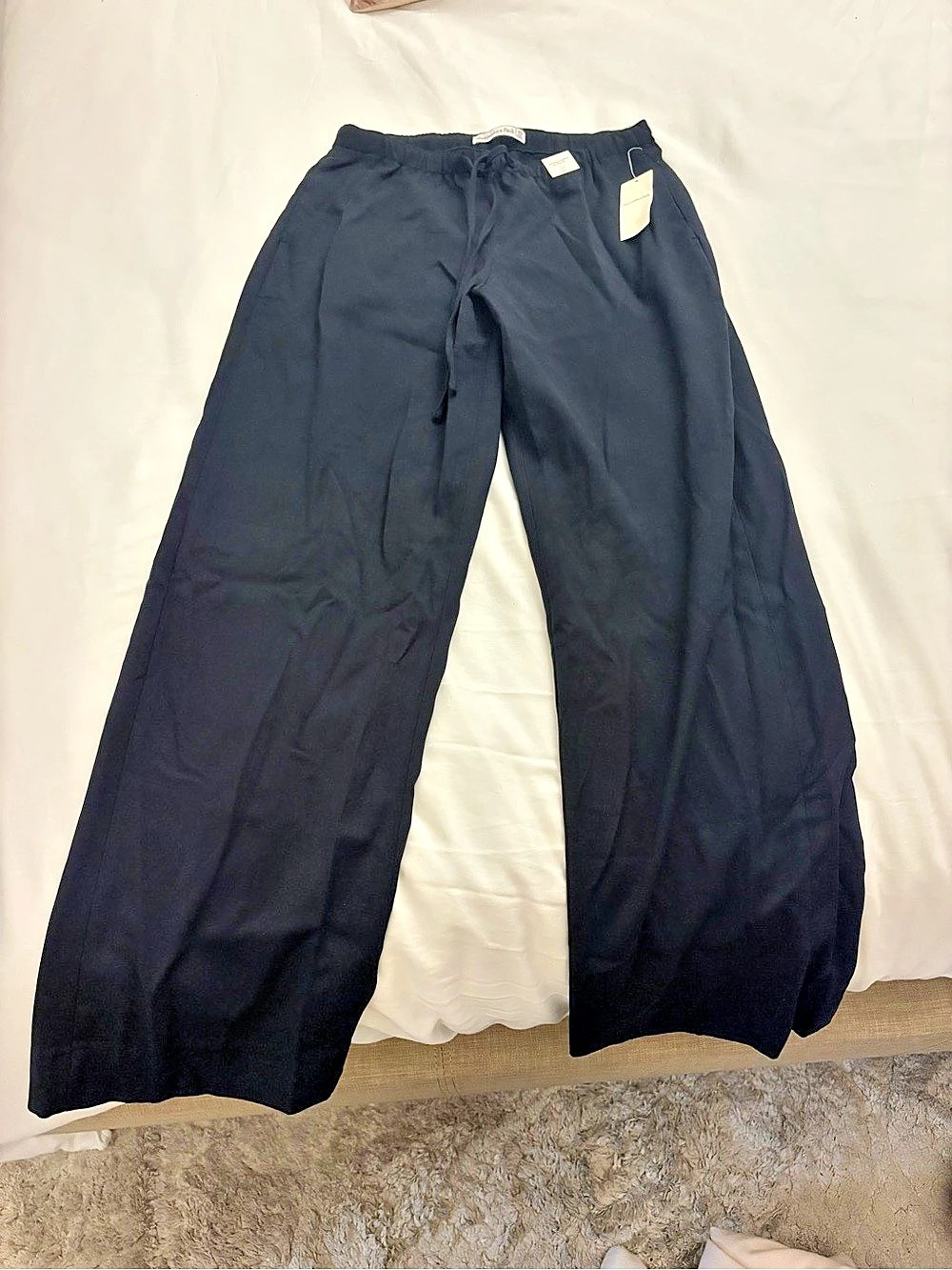 Abercrombie & Fitch Wide Leg Pants Black Size XS NWT